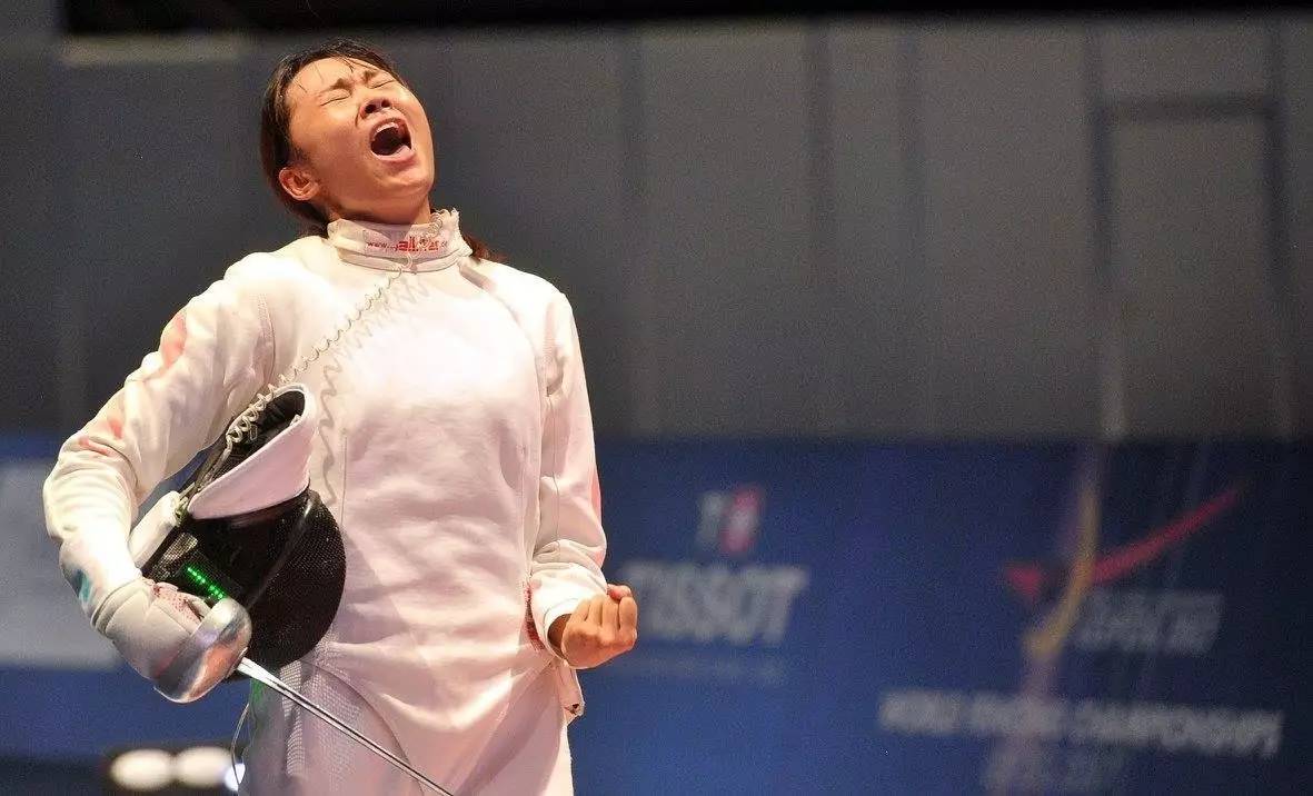 包含俄罗斯击剑选手潇洒优雅胜负难言的词条